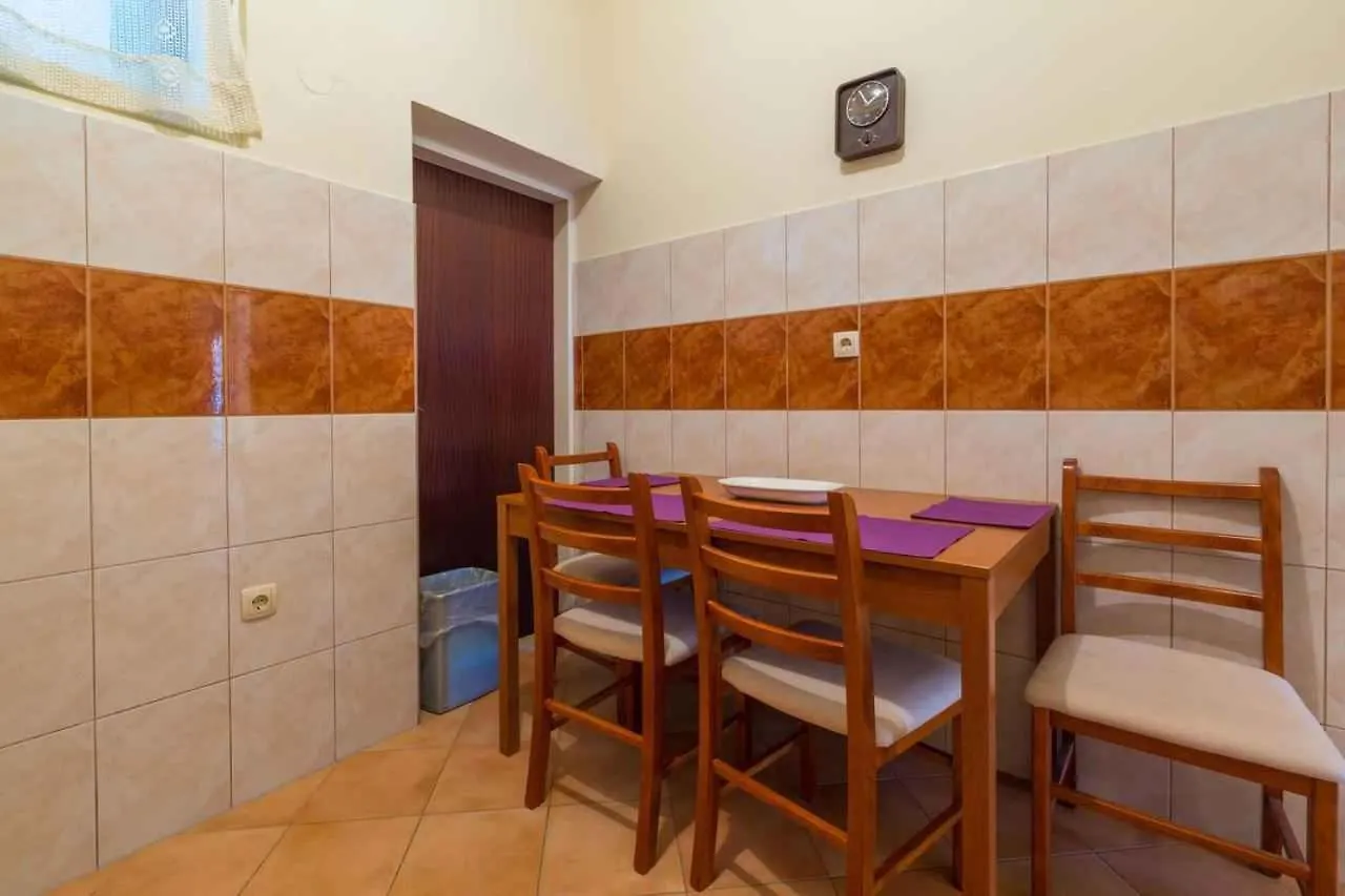 Apartment In Crikvenica 39089