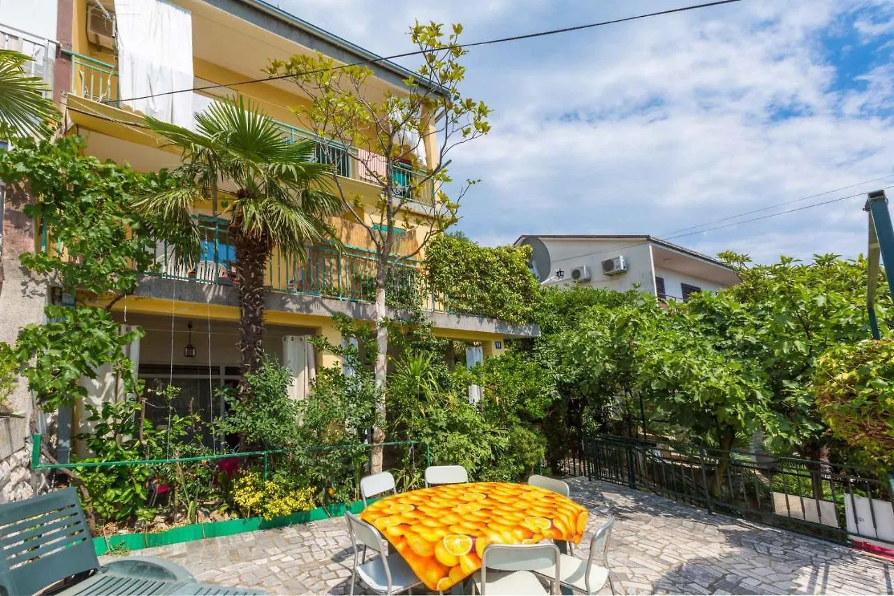 Apartment In Crikvenica 39089